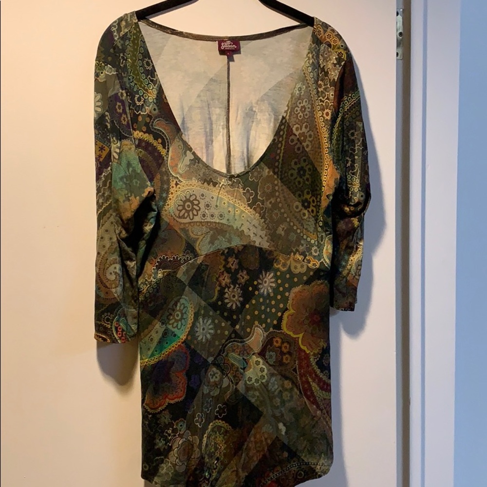 Salaam olive top